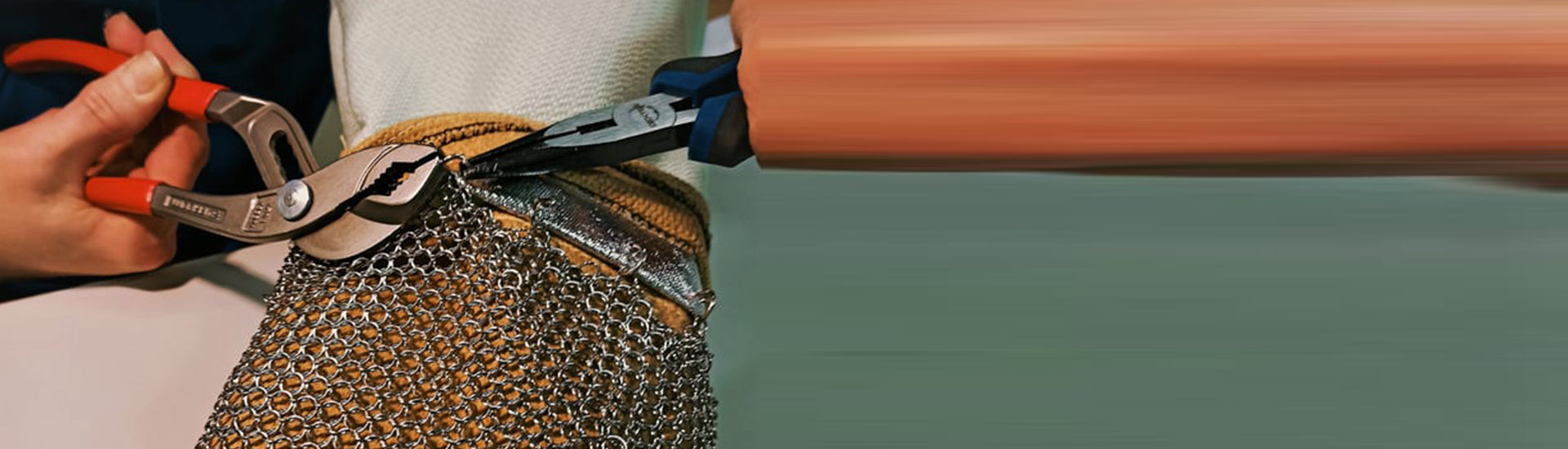 Explorez notre gamme complète d’Équipements de protection thermique, bénéficiant d’une traçabilité totale, de la conception à la livraison